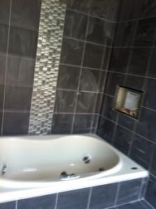 86EDDCBE-2A25-4DB4-A0D1-04DC669956D8